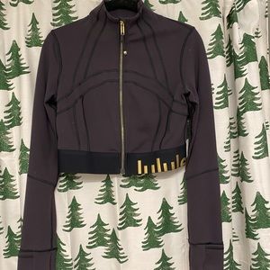 Lululemon Define crop - limited edition